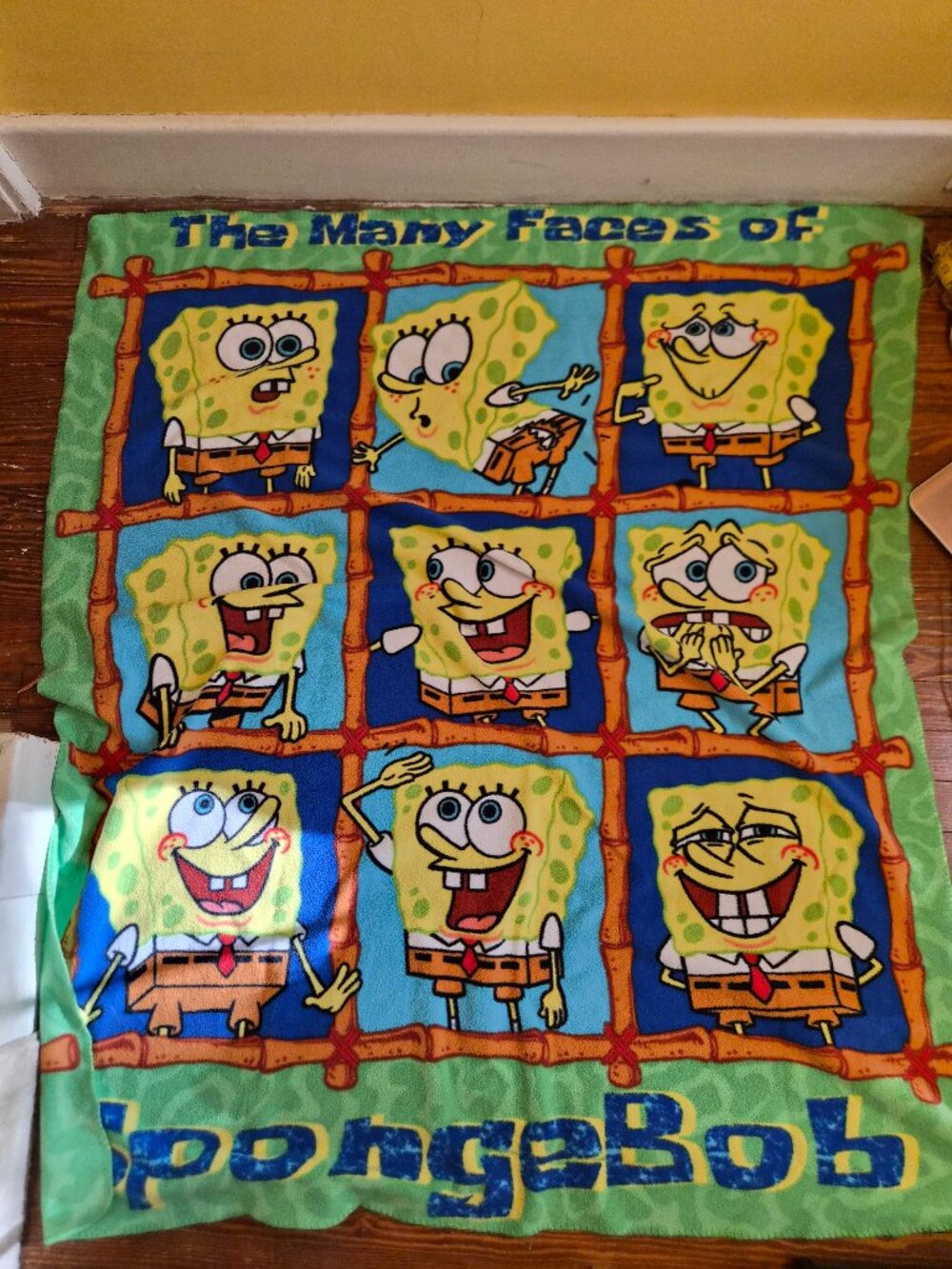 Vintage 2004 SpongeBob SquarePants Many Faces Fleece Throw Blanket Y2K Boho